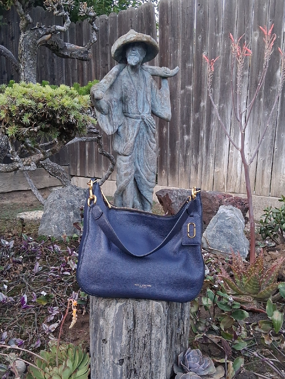 Marc Jacobs Navy Pebbled Leather Shoulder Bag with Gold Hardware